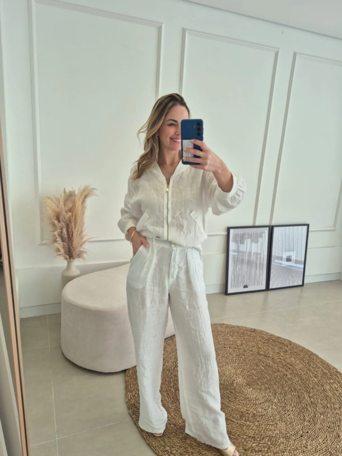 Calça Ana Reta com Pregas Linho Italiano