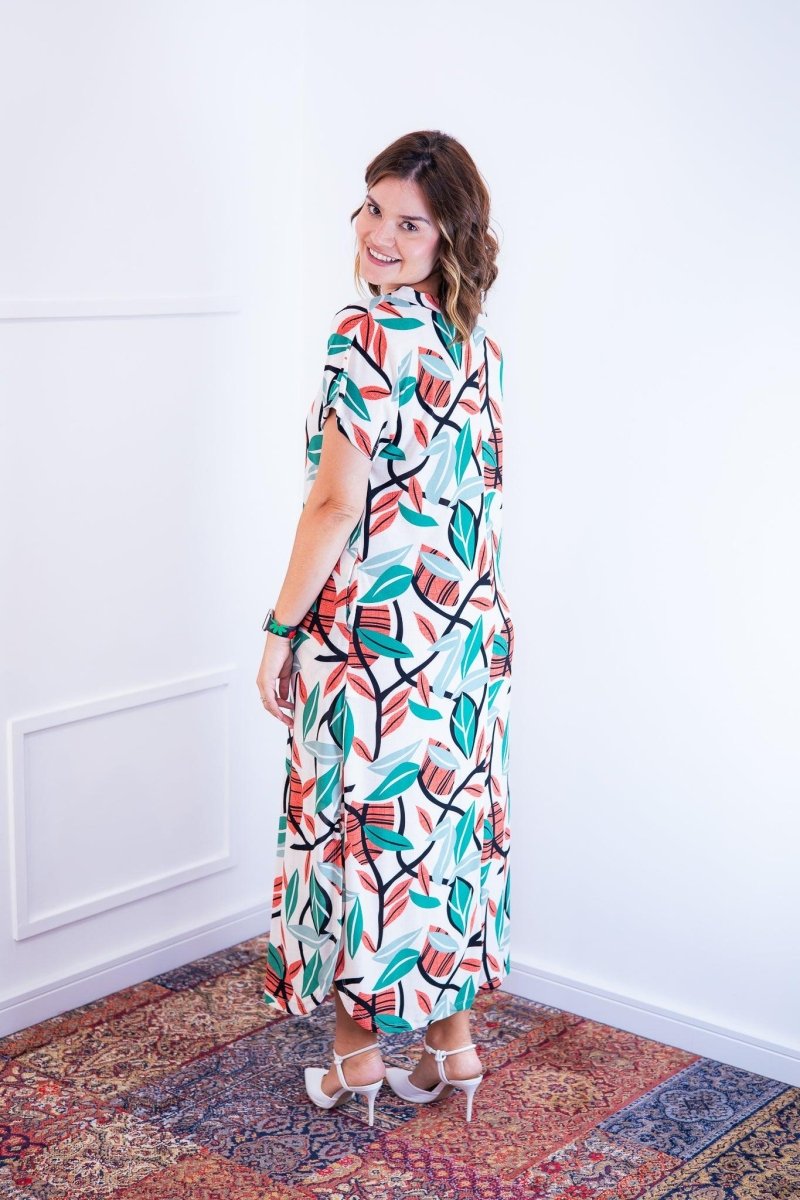 Vestido Antonella – Decote V com Fendas Laterais em Malha Confort