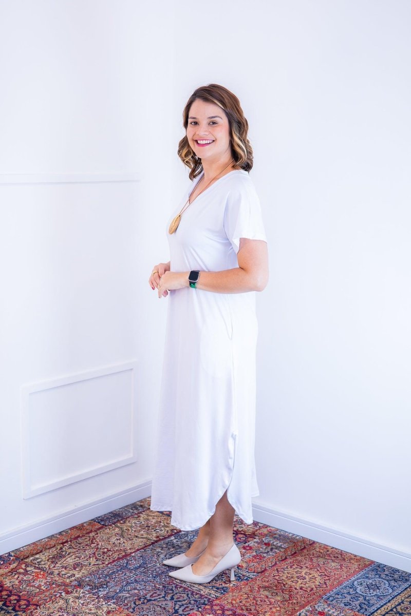 Vestido Antonella – Decote V com Fendas Laterais em Malha Confort