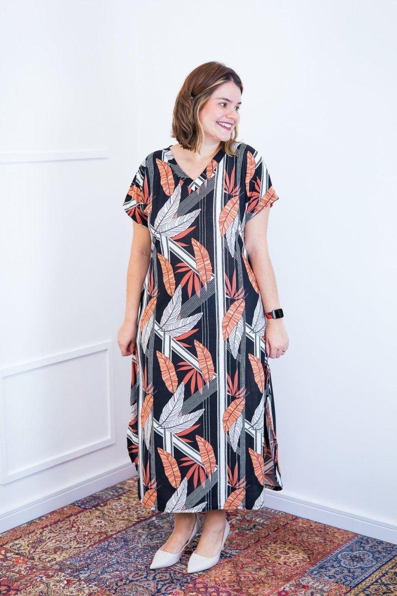 Vestido Antonella – Decote V com Fendas Laterais em Malha Confort