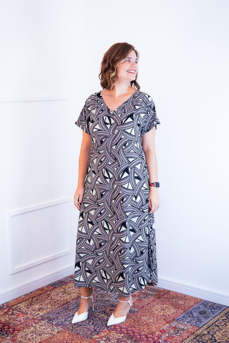 Vestido Antonella – Decote V com Fendas Laterais em Malha Confort