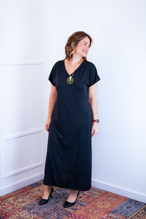 Vestido Antonella – Decote V com Fendas Laterais em Malha Confort