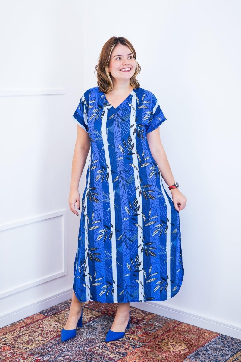 Vestido Antonella – Decote V com Fendas Laterais em Malha Confort