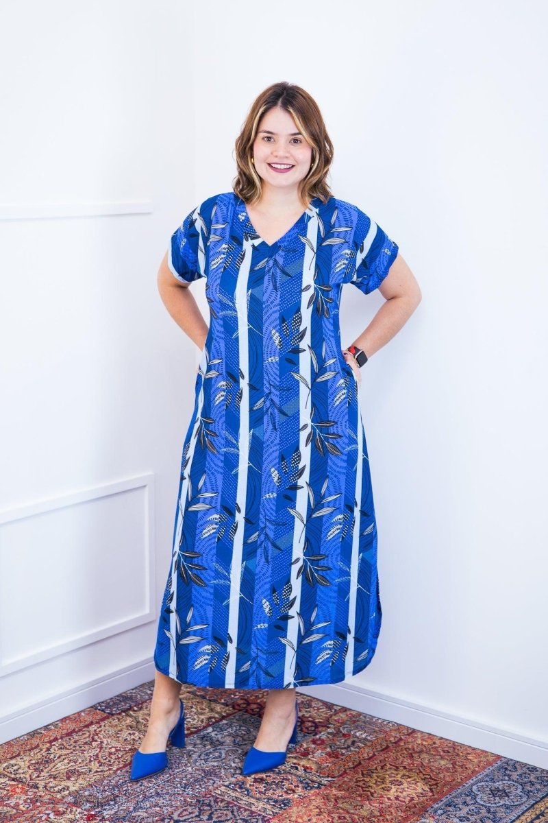 Vestido Antonella – Decote V com Fendas Laterais em Malha Confort