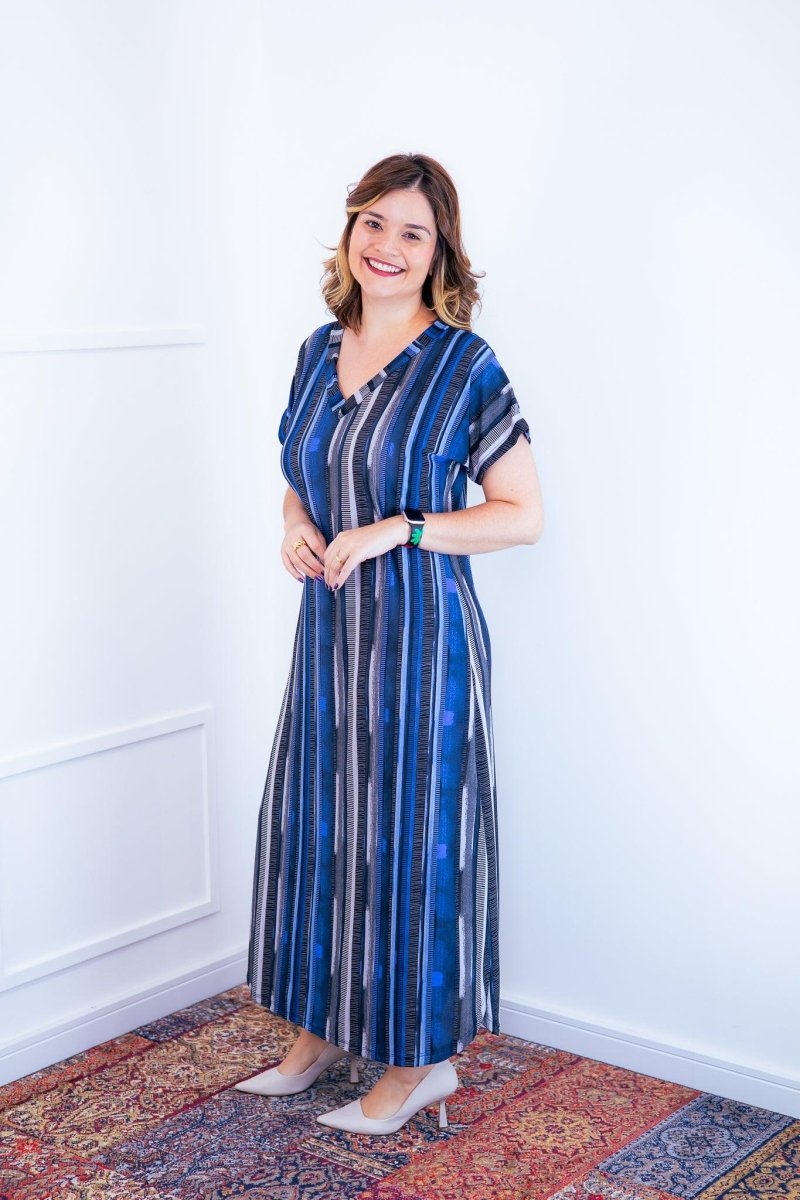 Vestido Antonella – Decote V com Fendas Laterais em Malha Confort