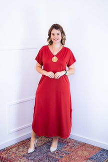 Vestido Antonella – Decote V com Fendas Laterais em Malha Confort