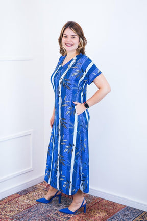 Vestido Antonella – Decote V com Fendas Laterais em Malha Confort