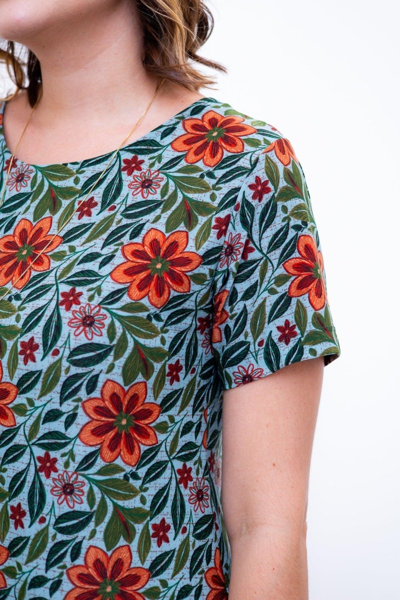 Vestido Sara - Malha Confort Midi com Manga