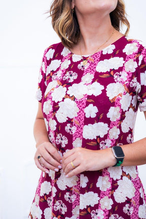 Vestido Sara - Malha Confort Midi com Manga