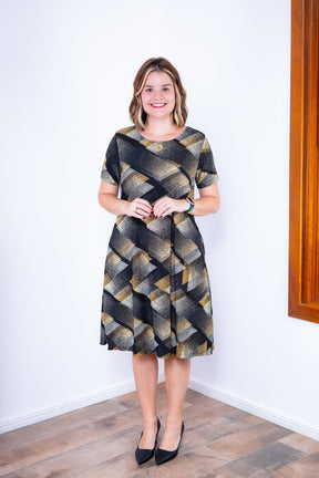 Vestido Sara - Malha Confort Midi com Manga