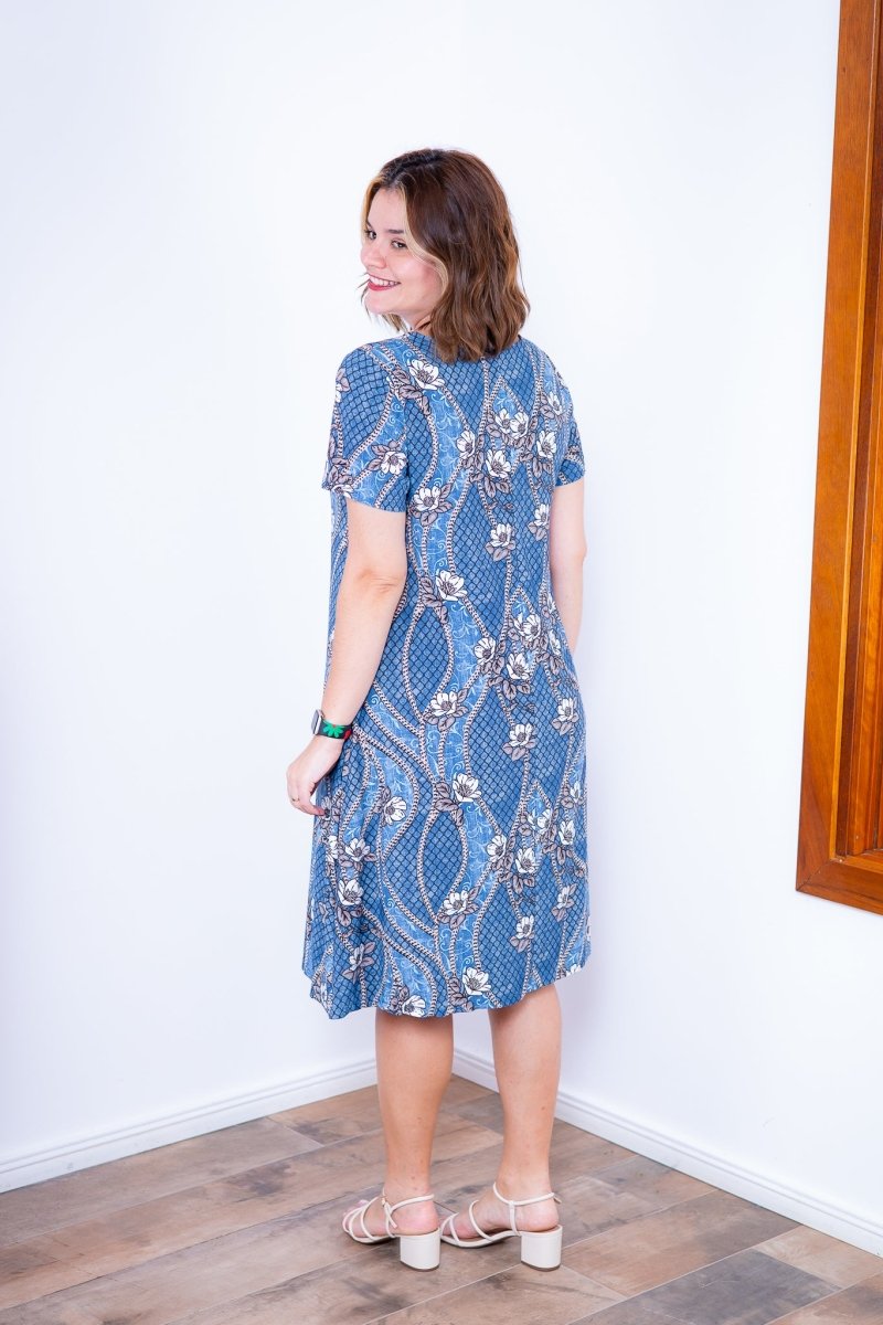 Vestido Sara - Malha Confort Midi com Manga